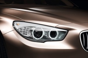 bmw-5-series-gran-turismo-concept-2009-headlight-detail