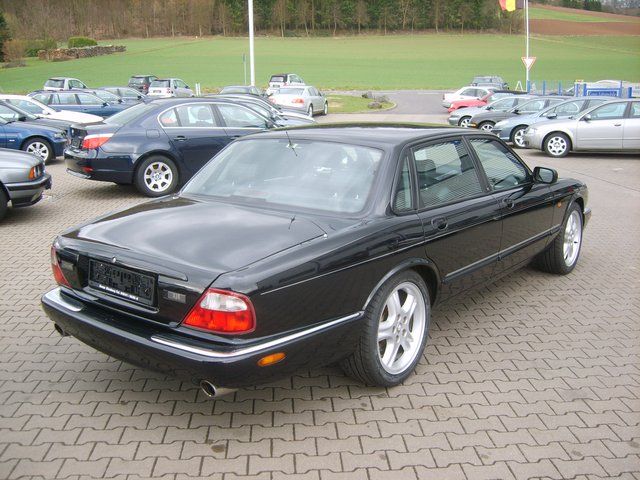 jag rear right