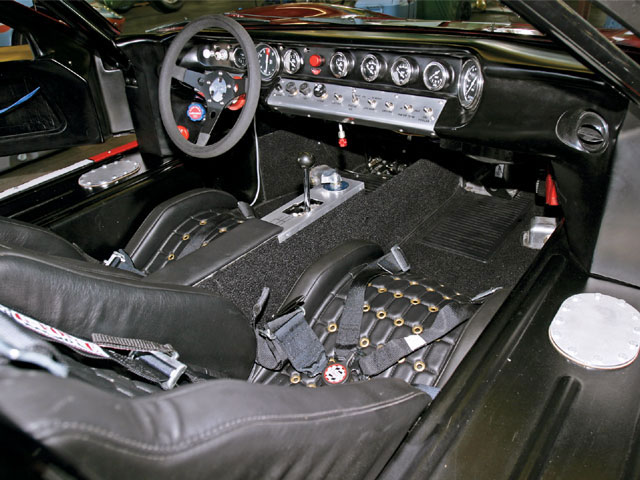 0803kc_07_z+two_rcr40_mk1s+interior_2