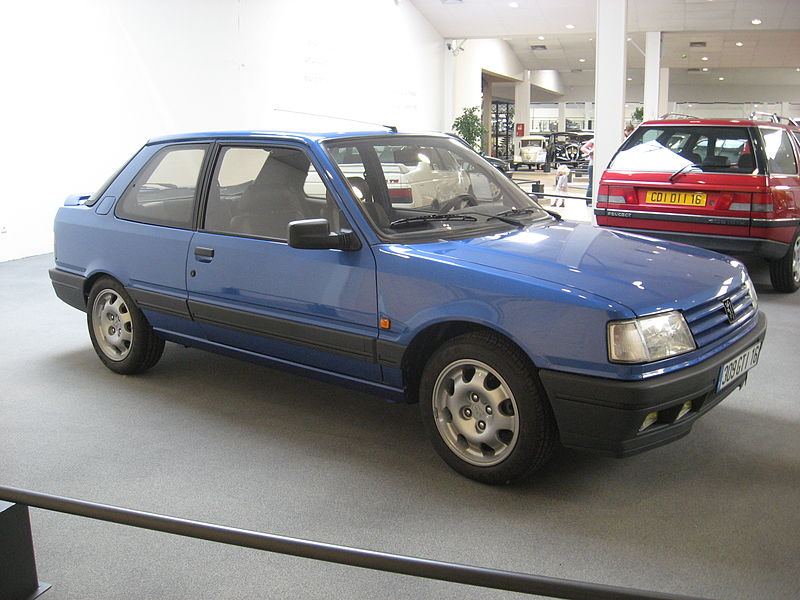 800px-Peugeot_309_GTI_16v