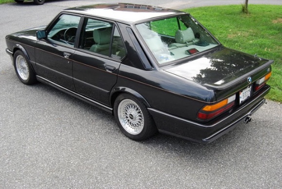 BMW E28 M535i 2